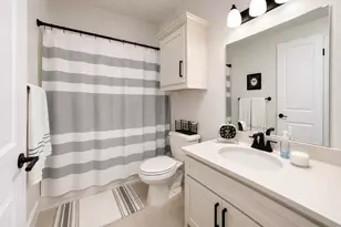 1811 Lande St, Farmers Branch, TX 75234 - Photo 26