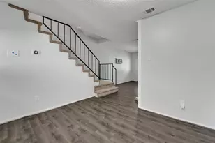 641 Carriagehouse Ln, Garland, TX 75040 - Photo 8
