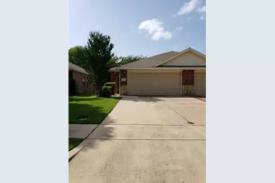 1512 Piedmont Drive, Mansfield, TX 76063 - Photo 2