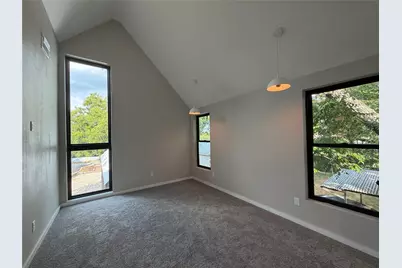 957 Woods Avenue, Fort Worth, TX 76102 - Photo 16
