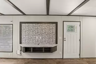111 Kathy Cir, Mabank, TX 75156 - Photo 6