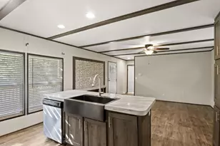 111 Kathy Cir, Mabank, TX 75156 - Photo 8