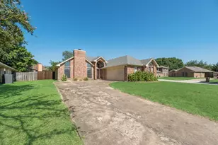 5021 Marcus Dr, Flower Mound, TX 75028 - Photo 2