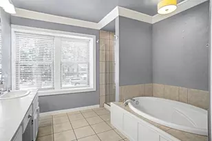 6813 Parkwood Dr, North Richland Hills, TX 76182 - Photo 18