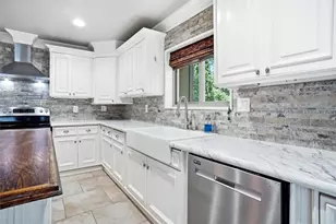 6813 Parkwood Dr, North Richland Hills, TX 76182 - Photo 12