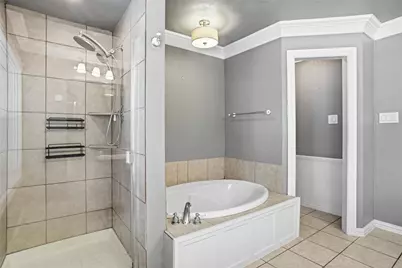 6813 Parkwood Drive, North Richland Hills, TX 76182 - Photo 18