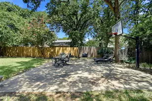 6813 Parkwood Dr, North Richland Hills, TX 76182 - Photo 34