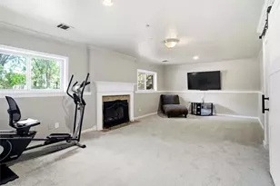 6813 Parkwood Dr, North Richland Hills, TX 76182 - Photo 22