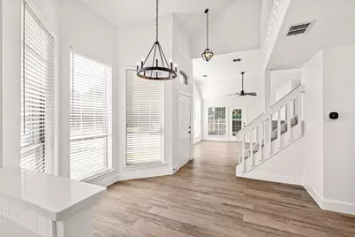 381 Arbor Lane, Euless, TX 76039 - Photo 8