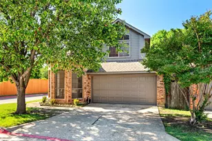 381 Arbor Ln, Euless, TX 76039 - Photo 2
