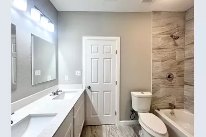 22060 Flanagan Circle #B, Frisco, TX 75036 - Photo 8