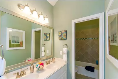 6105 Claridge Lane, Frisco, TX 75035 - Photo 6