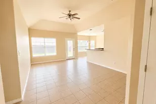 4812 Indio Ln, Sherman, TX 75092 - Photo 4