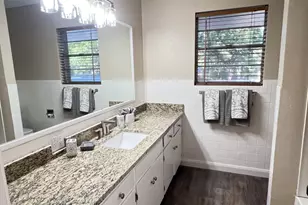 800 Western Hills Dr, Sherman, TX 75092 - Photo 16