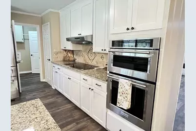 800 Western Hills Drive, Sherman, TX 75092 - Photo 10