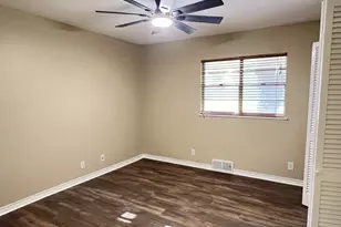 800 Western Hills Dr, Sherman, TX 75092 - Photo 14