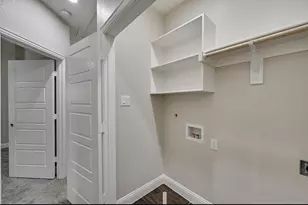 1705 Ash Crescent St, Fort Worth, TX 76104 - Photo 6