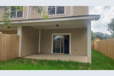 1705 Ash Crescent Street, Fort Worth, TX 76104 - Photo 12