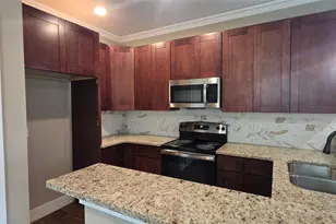 1705 Ash Crescent St, Fort Worth, TX 76104 - Photo 4