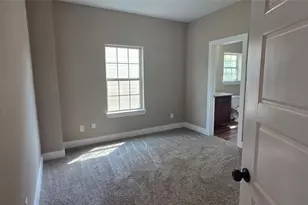 1705 Ash Crescent St, Fort Worth, TX 76104 - Photo 8