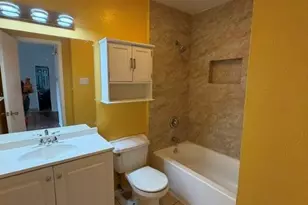 8601 Park Ln, Dallas, TX 75231 - Photo 18