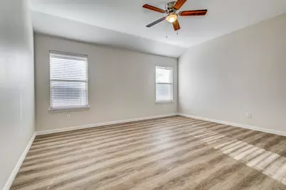 2100 Willow Creek Drive, Little Elm, TX 75068 - Photo 14