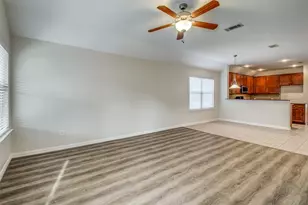 2100 Willow Creek Dr, Little Elm, TX 75068 - Photo 12