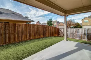 2100 Willow Creek Dr, Little Elm, TX 75068 - Photo 22