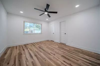 2912 White Oak Lane, Bedford, TX 76021 - Photo 6