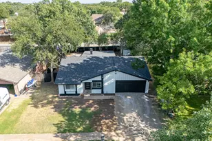 2912 White Oak Ln, Bedford, TX 76021 - Photo 12
