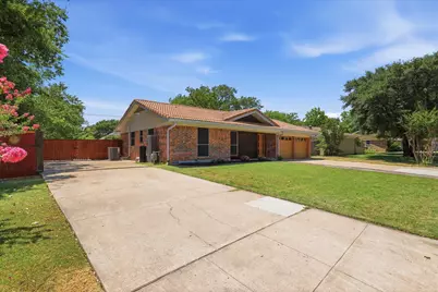 2237 Shady Brook Drive, Bedford, TX 76021 - Photo 4