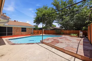 2237 Shady Brook Dr, Bedford, TX 76021 - Photo 36