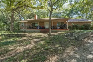 121 Little John Dr Dr, DeSoto, TX 75115 - Photo 1