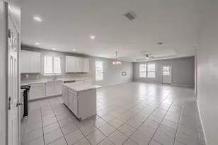 2404 Bermont Red Ln, Fort Worth, TX 76131 - Photo 4