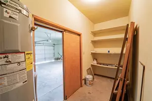 514 W Walker St, Breckenridge, TX 76424 - Photo 16
