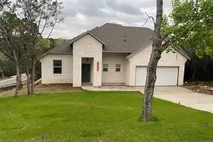 2611 Lakeridge Dr, Granbury, TX 76048 - Photo 1