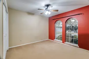 336 Shadow Wood Ln, Hurst, TX 76054 - Photo 26