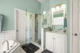 8101 Oak Creek Ln, Denton, TX 76208 - Photo 18