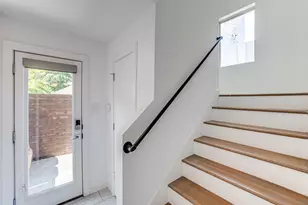 5714 Bryan Pkwy, Dallas, TX 75206 - Photo 4
