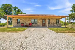7414 Boswell Ct, Lipan, TX 76462 - Photo 1