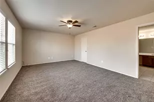 7000 Derbyshire Dr, Fort Worth, TX 76137 - Photo 14