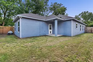 1312 Elm St, Bonham, TX 75418 - Photo 20