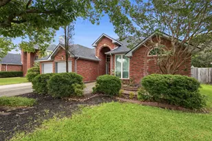 140 Woodcreek Dr, Rockwall, TX 75032 - Photo 2