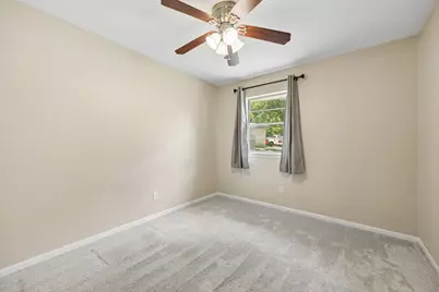 1034 8th Street, Grand Prairie, TX 75050 - Photo 16