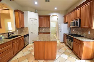 14857 Holly Leaf Dr, Frisco, TX 75035 - Photo 8