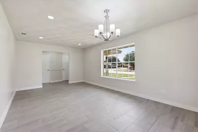3301 Hillsdale Lane, Garland, TX 75042 - Photo 14