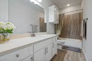 217 Castle Creek Dr, Red Oak, TX 75154 - Photo 30