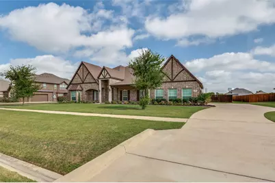 217 Castle Creek Drive, Red Oak, TX 75154 - Photo 4