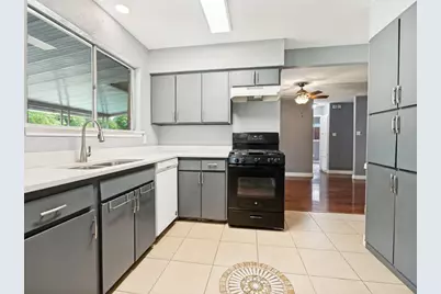 3122 Cheyenne Street, Irving, TX 75062 - Photo 6