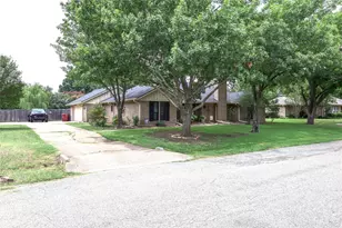 5500 Bello Vista Dr, Sherman, TX 75090 - Photo 2